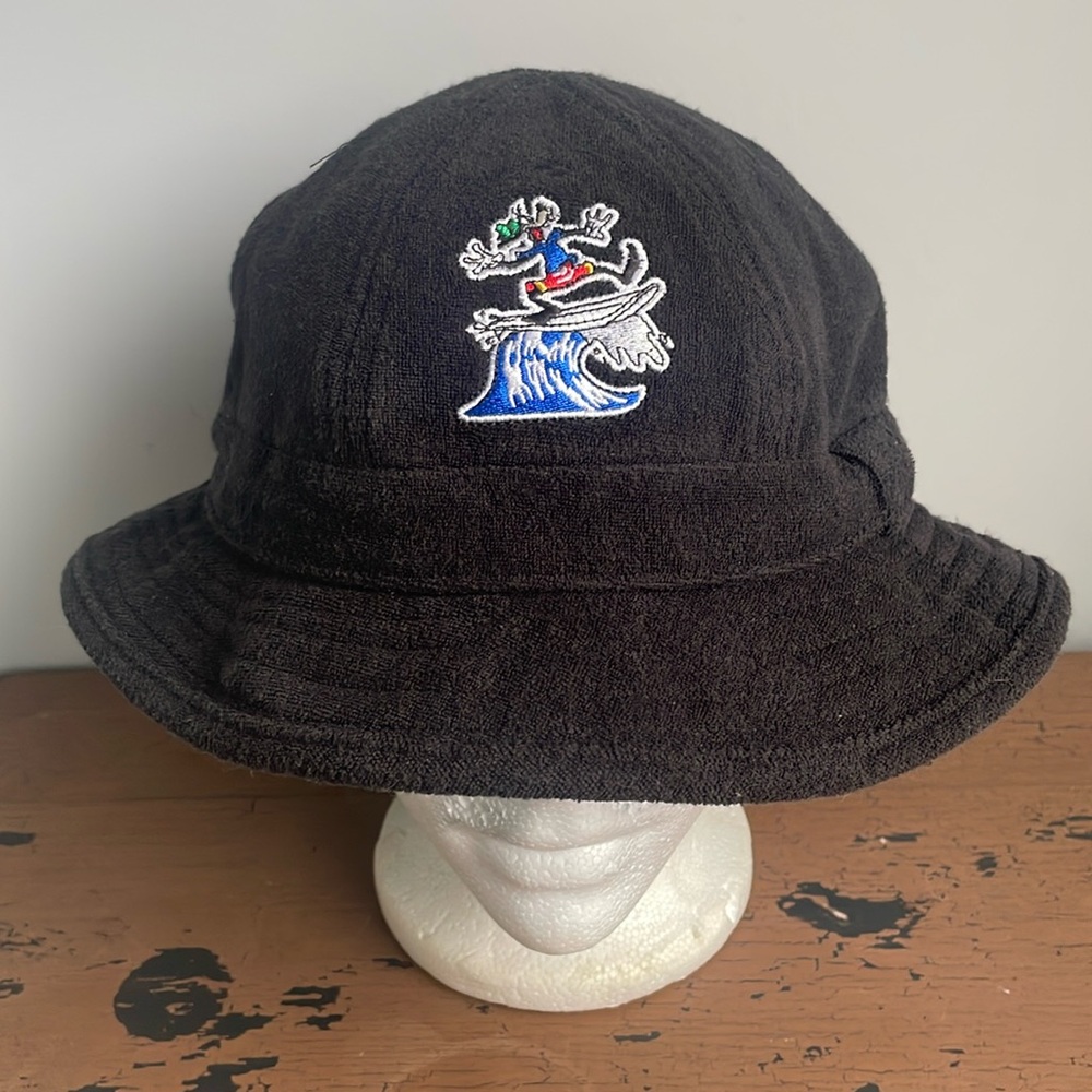Adidas Originals Disney Goofy Bucket Hat Bell OSFM Black